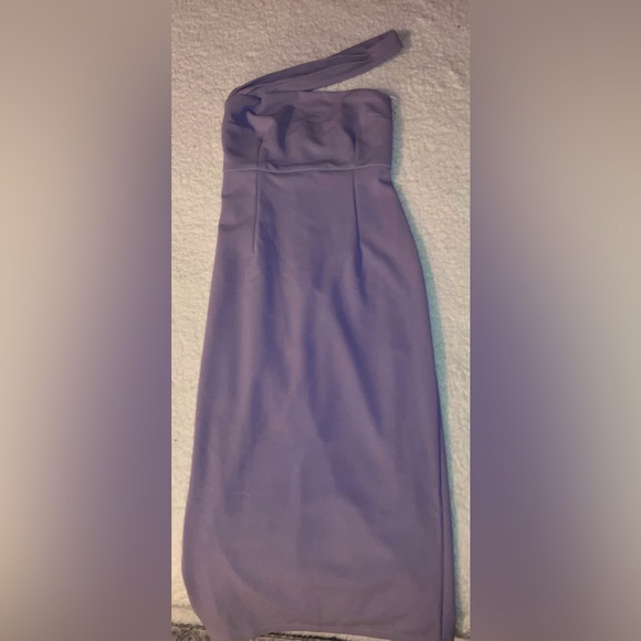 Lulus Lilac One-Shoulder Sleeveless Midi Dress - Picture 3 of 5
